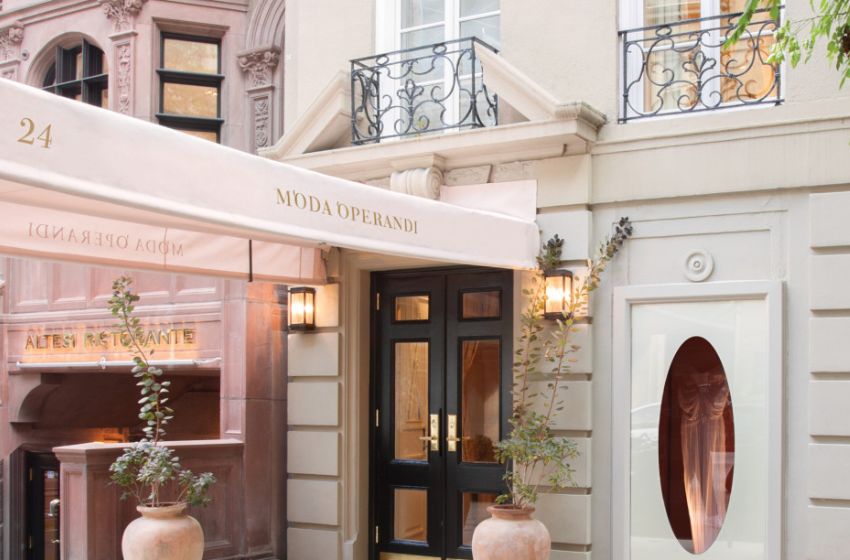 Moda Operandi: The Global Destination For Luxury Fashion