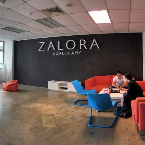 Zalora (1)