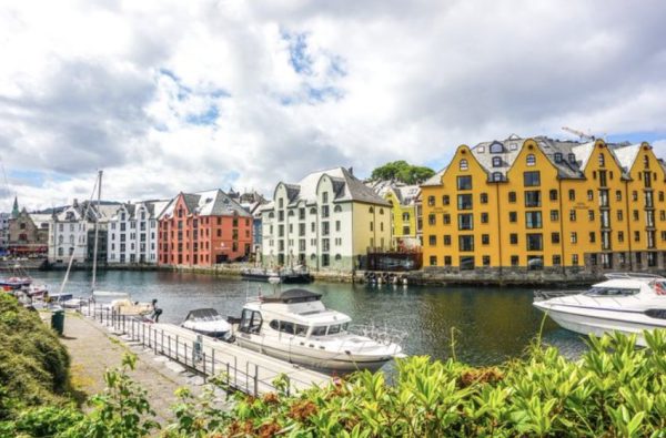 Explore the World with Expedia | Your One-Stop Travel Shop