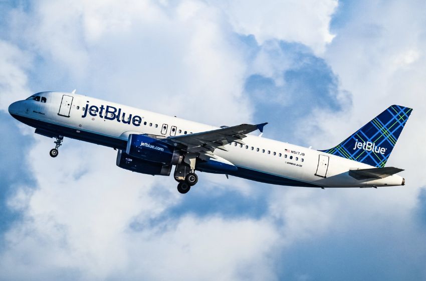 Stretch Out and Relax | JetBlue Delivers Lots of Legroom for a Comfortable Flight