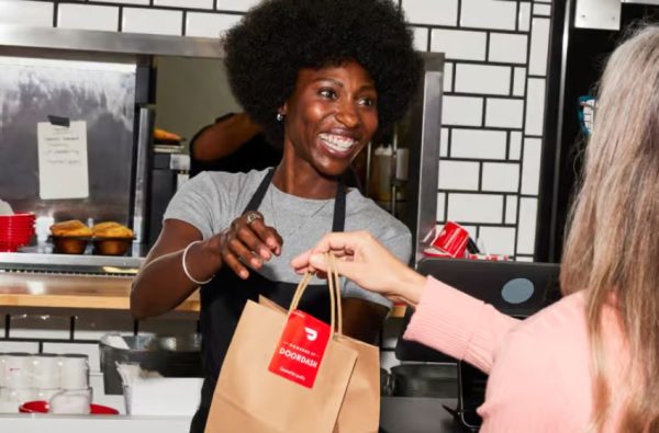 DoorDash | Revolutionizing Food Delivery with Local Restaurant Options