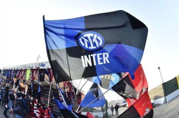 Stay Connected to Your Favorite Team with INTER Gadgets and Phone Covers