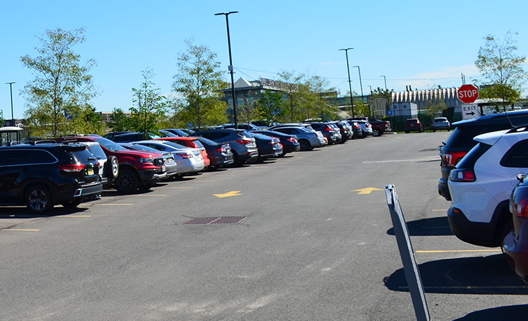 AirportParkingReservations: Simplifying Your Airport Parking Experience