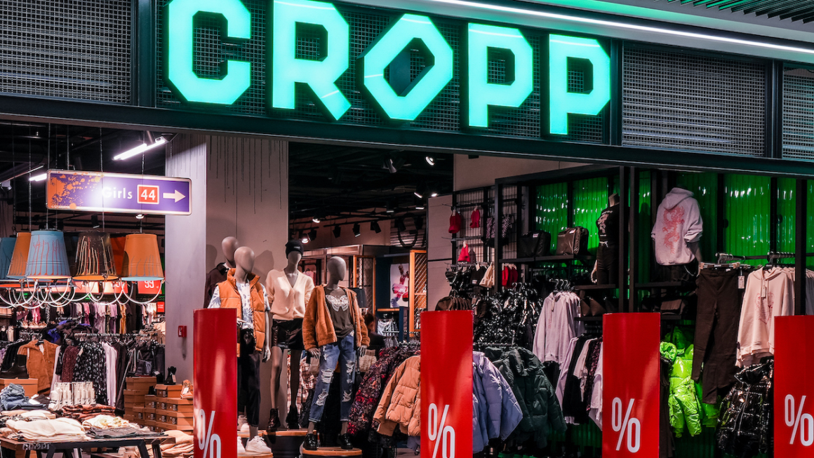 From the Streets to Your Closet: Why Cropp is the Ultimate Destination for Edgy Urban Fashion