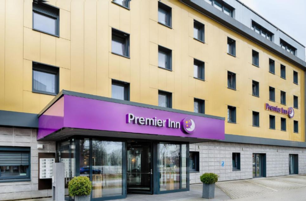 Experience the Premier Inn Touch: Comfy Beds, Delicious Meals, and Great Value