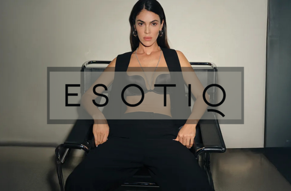 Esotiq: Redefining Comfort and Style in Women’s Lingerie